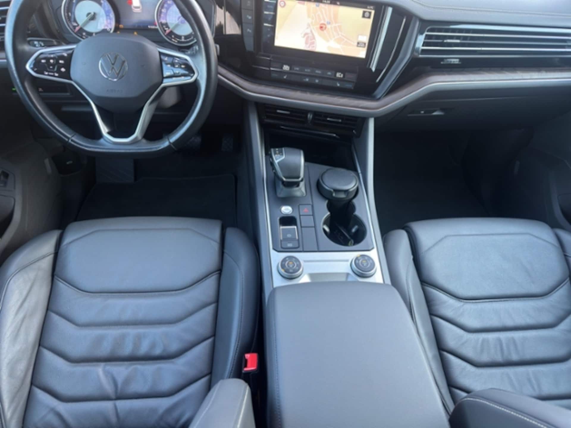 Volkswagen Touareg Atmosphere