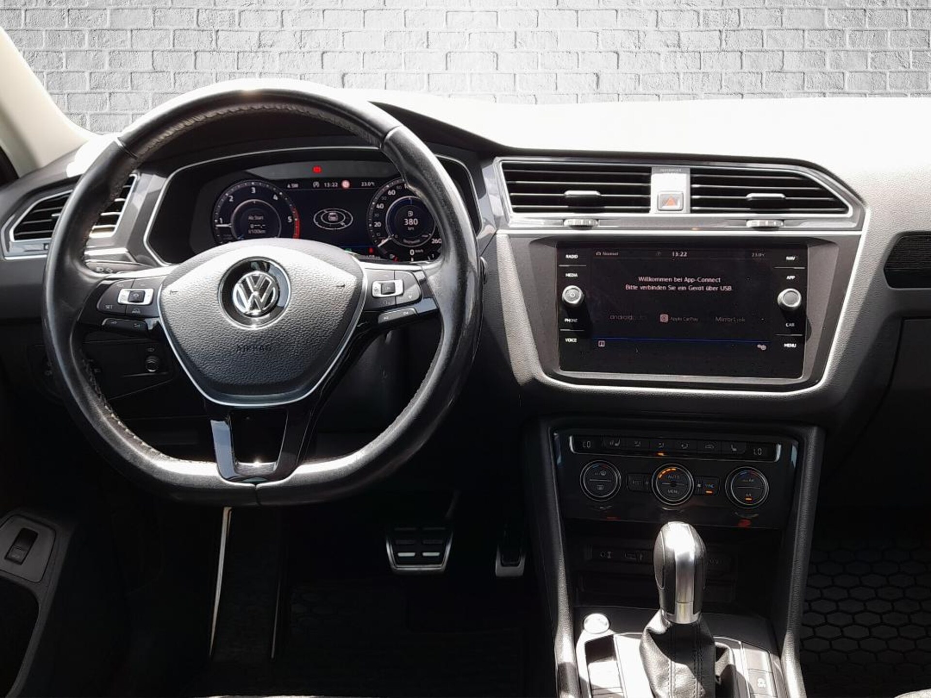 Volkswagen Tiguan SOUND
