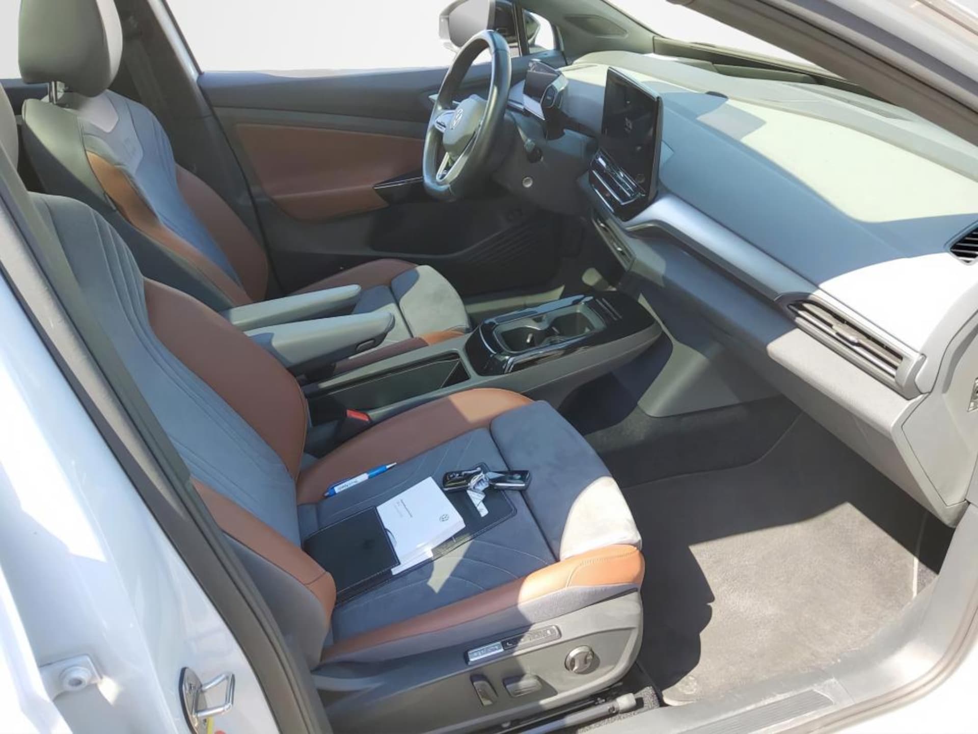 Volkswagen ID.4 1st Max