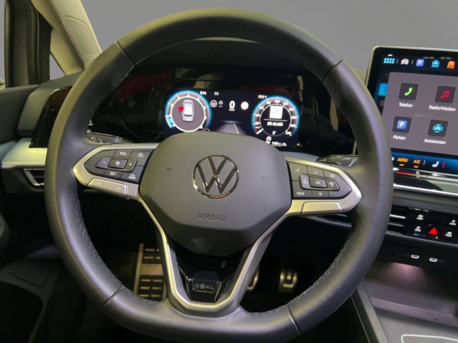 Volkswagen Golf Variant – Bild 12