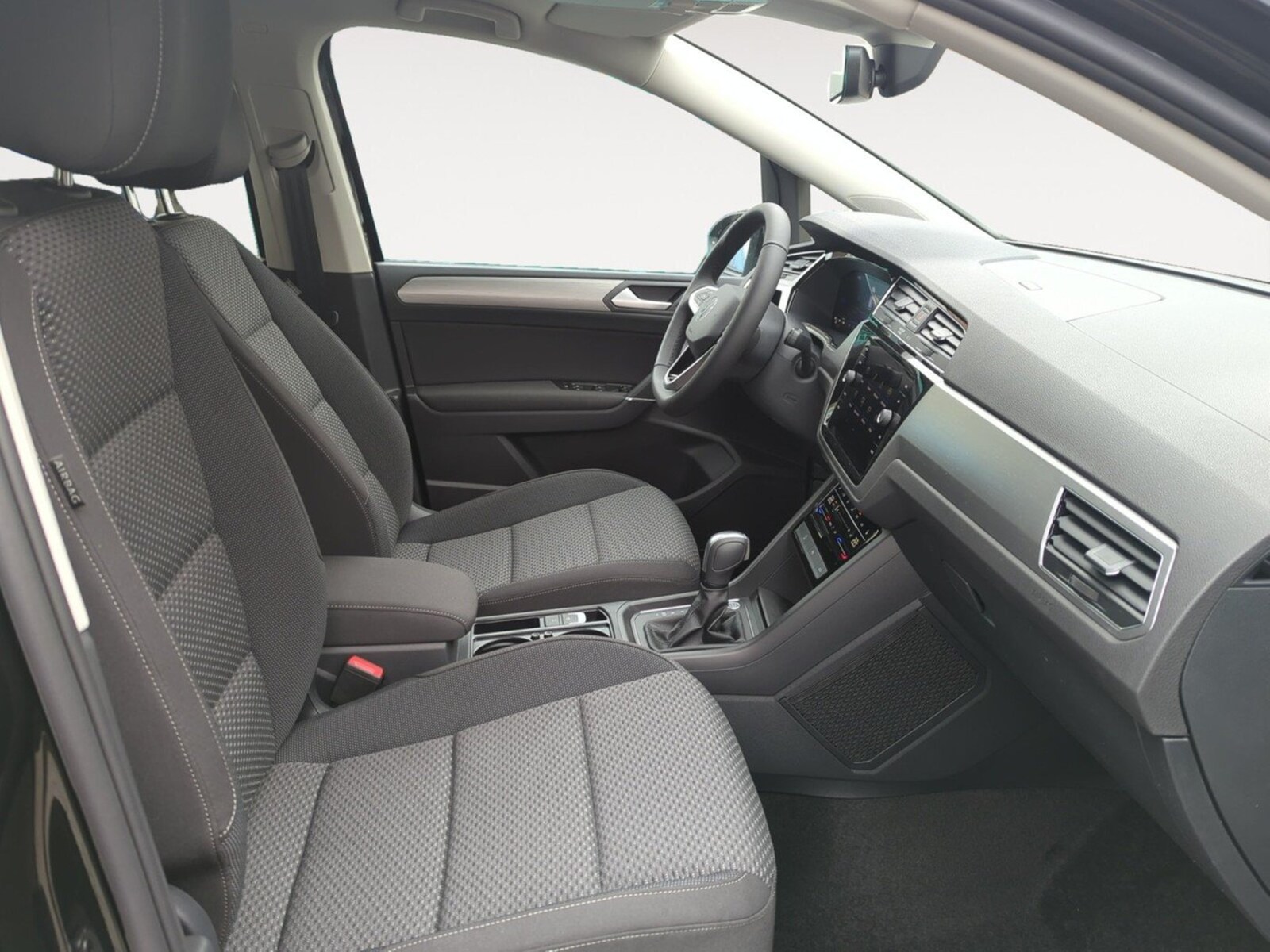 Volkswagen Touran – Bild 6