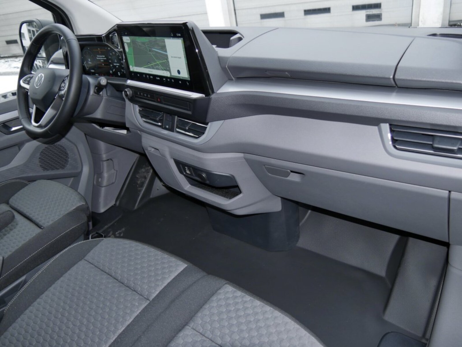 Volkswagen Transporter Kasten kurzer Radstand – Bild 9