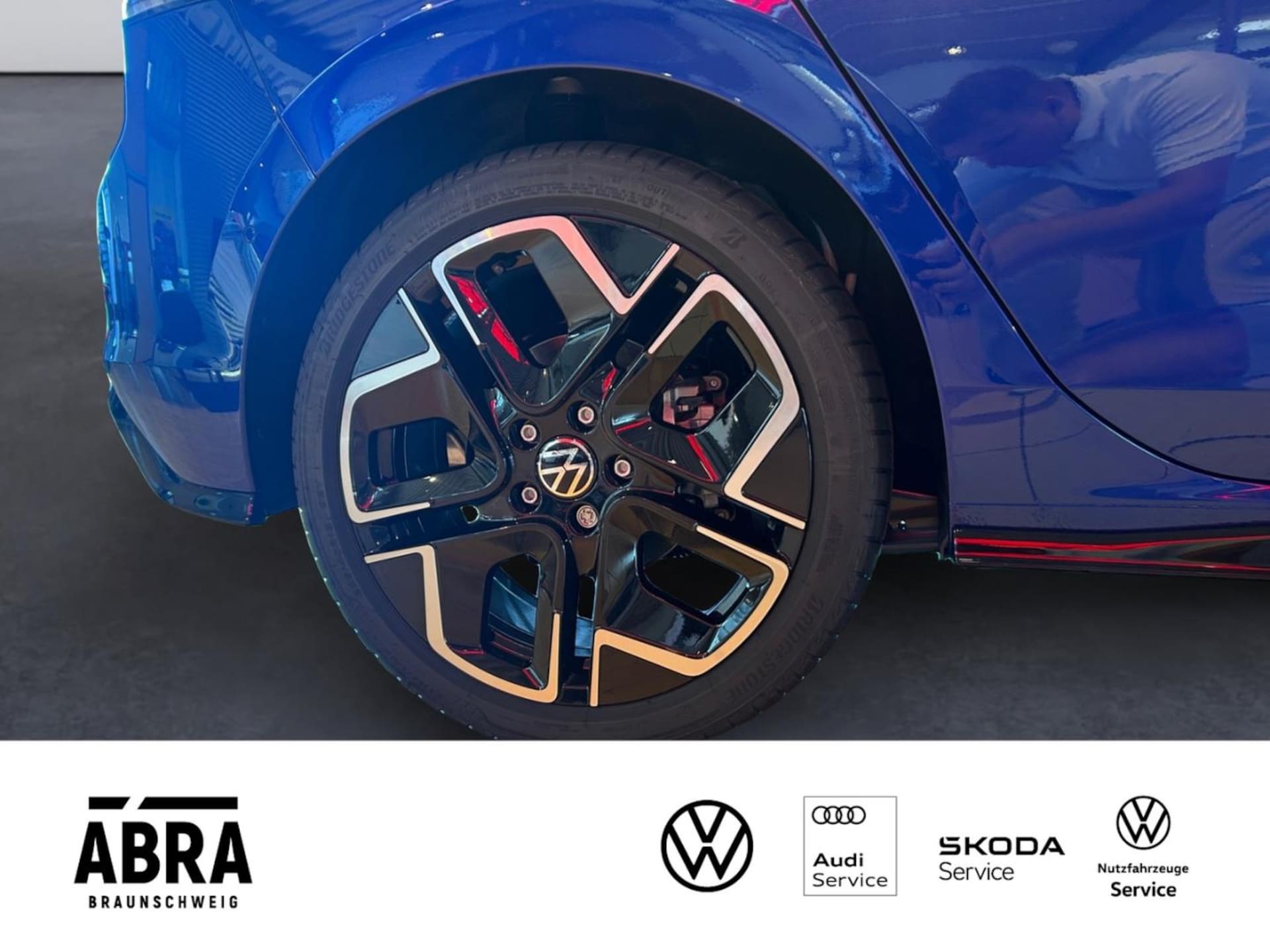 Volkswagen Golf R-Line