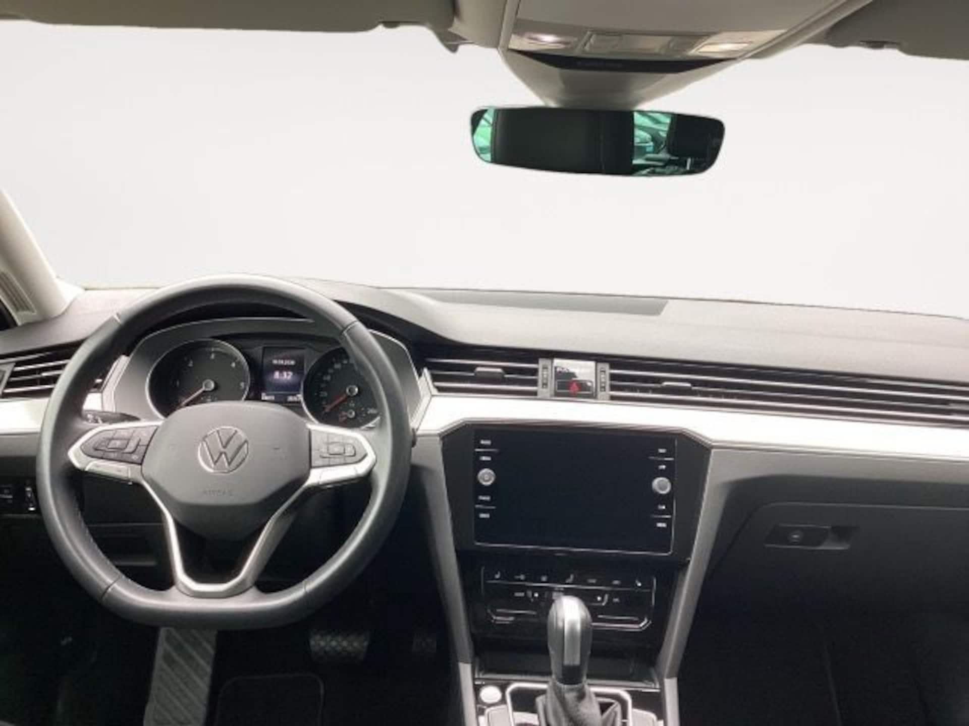 Volkswagen Passat Variant Elegance