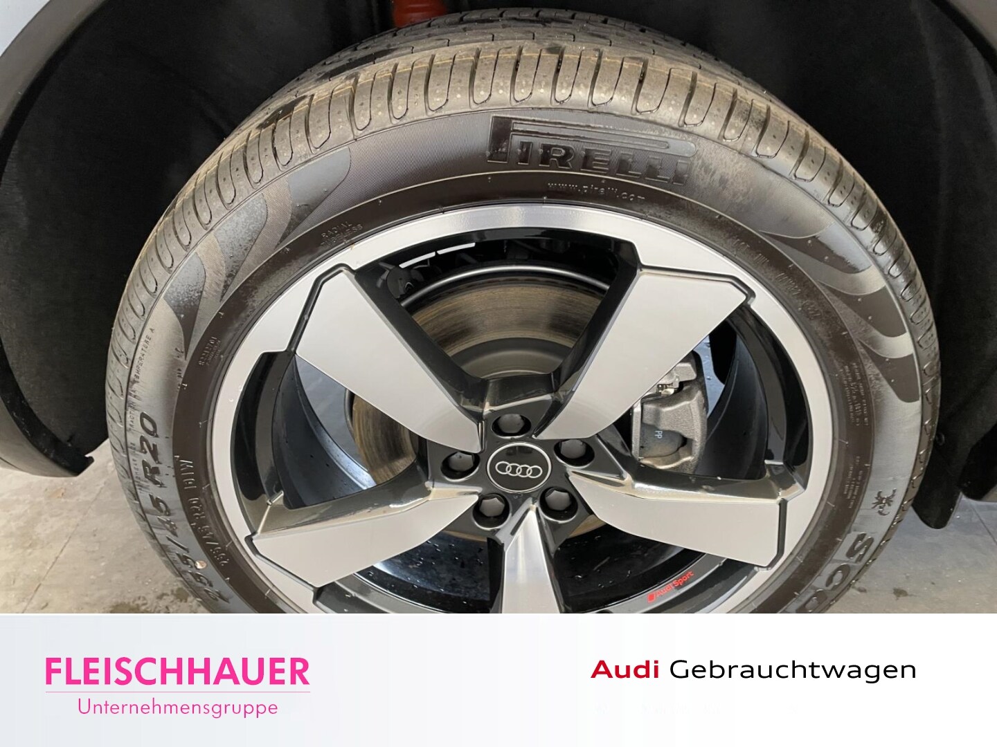 Image about Audi Q5 TFSI e S line business 50 TFSI e quattro S tronic