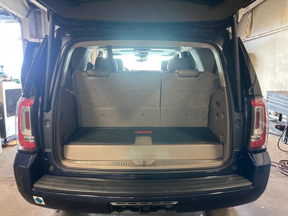 2019 GMC Yukon SLT - Photo 16