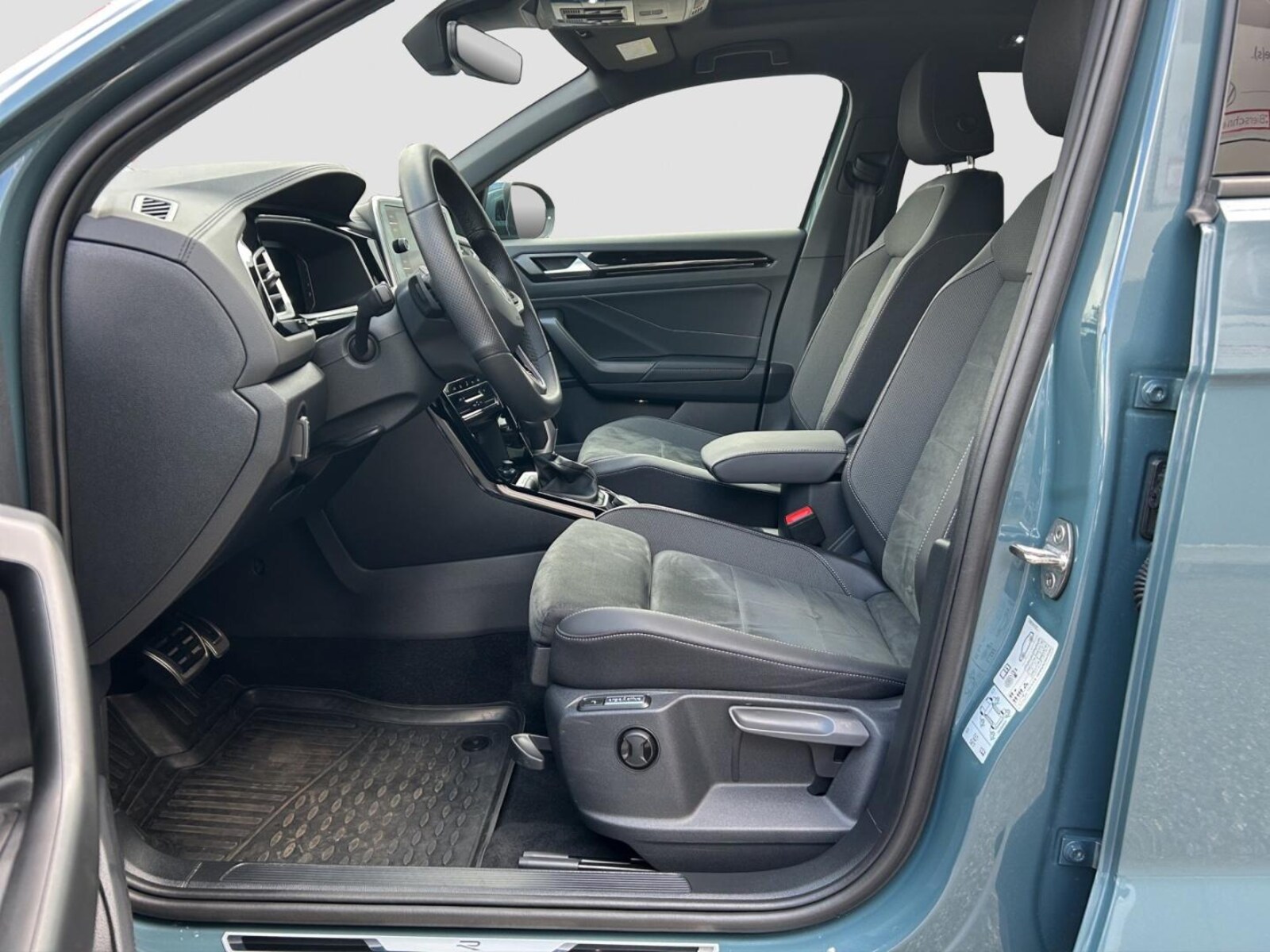 Volkswagen T-Roc – Bild 13