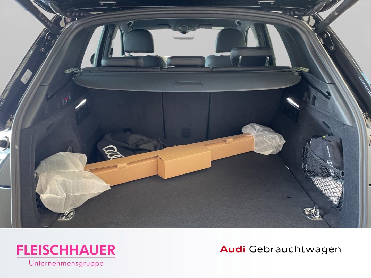 Image about Audi Q5 TFSI e S line business 50 TFSI e quattro S tronic