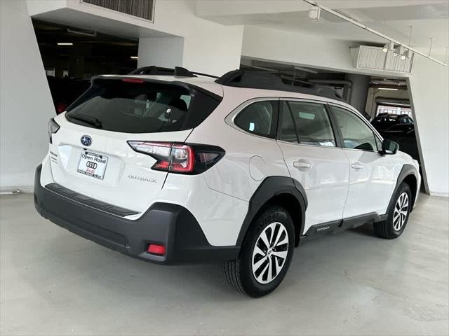 2025 Subaru Outback Base