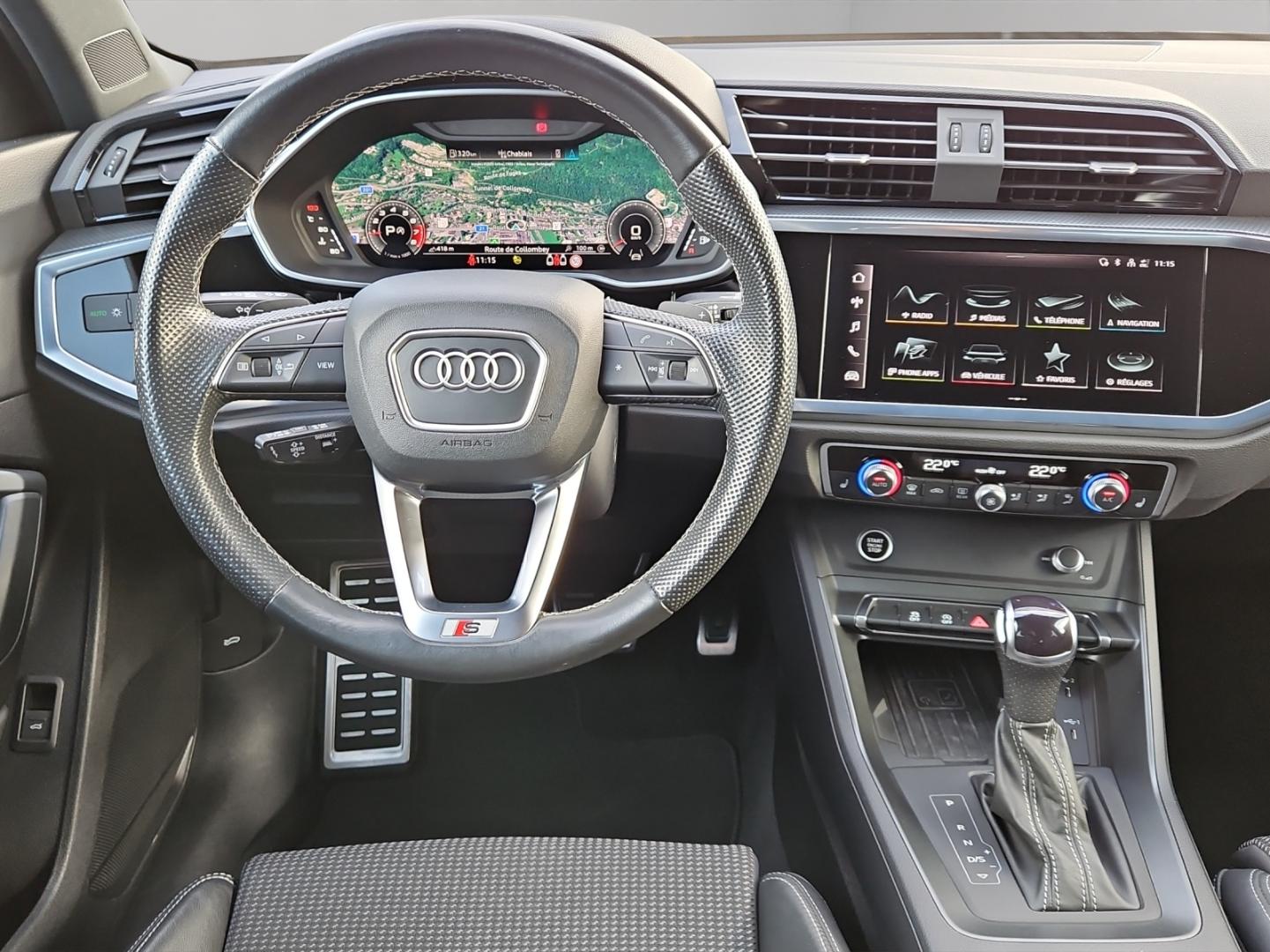 Bild über Audi Q3 Special Edition Attraction S line 35 TFSI 110 kW (150 PS) S tronic - for more details contact your dealer