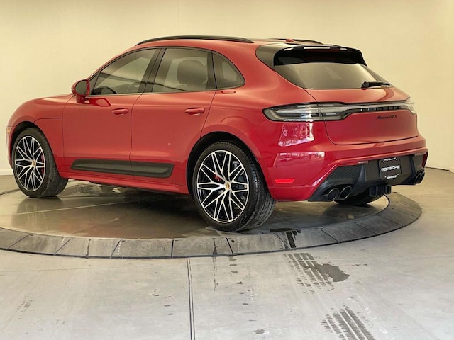 2022 Porsche Macan