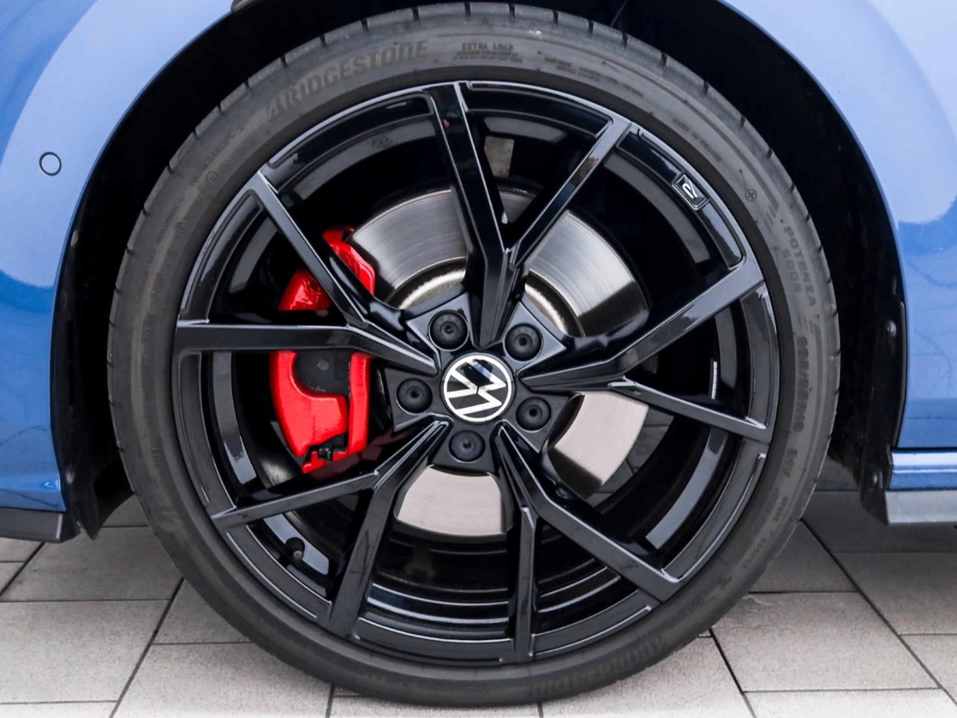 Volkswagen Golf GTI