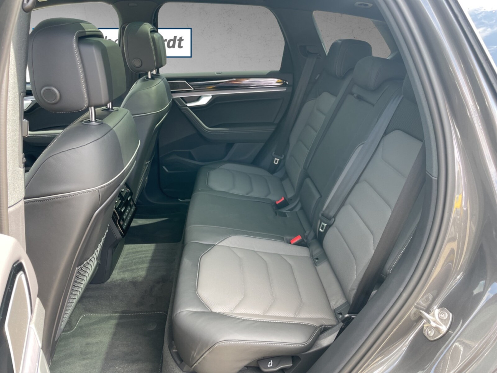 Volkswagen Touareg – Bild 8