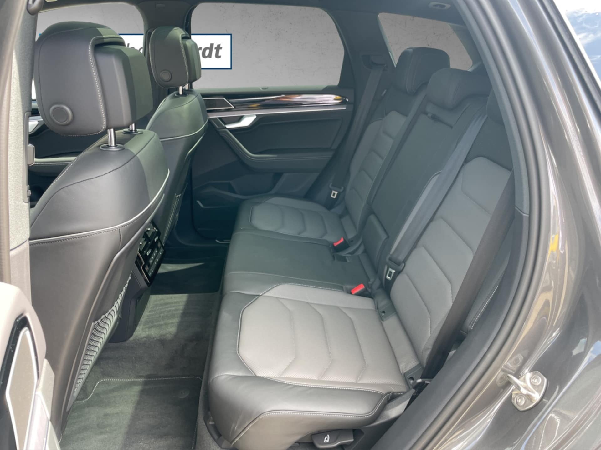 Volkswagen Touareg R-Line