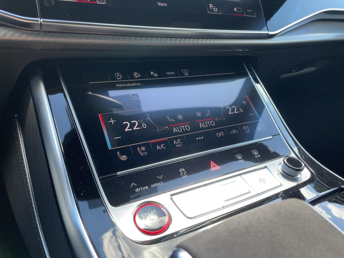 Image about Audi RS Q8 TFSI quattro tiptronic