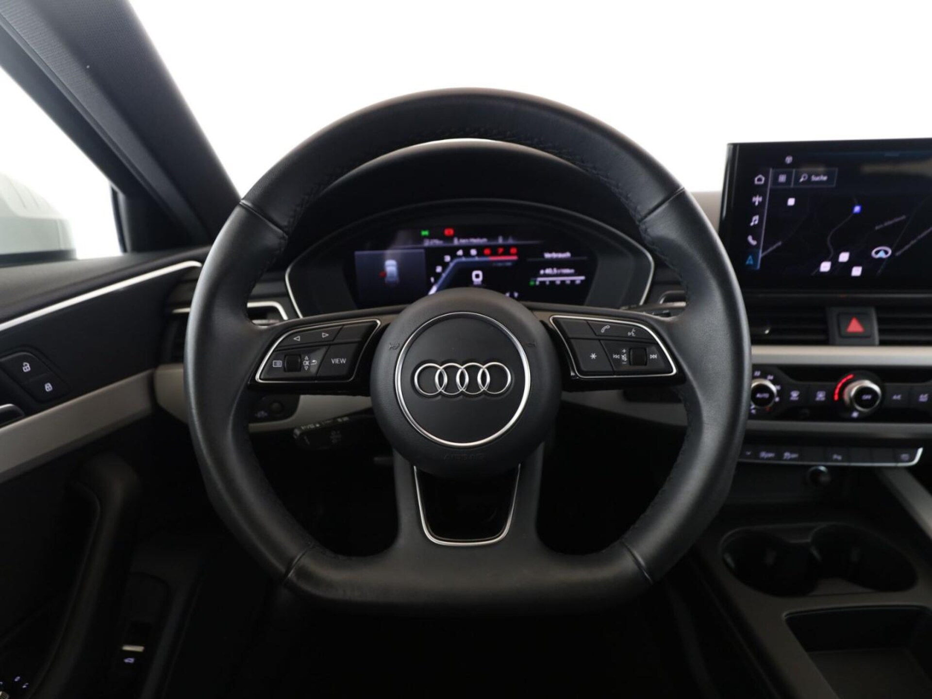 Audi A4 Avant S line