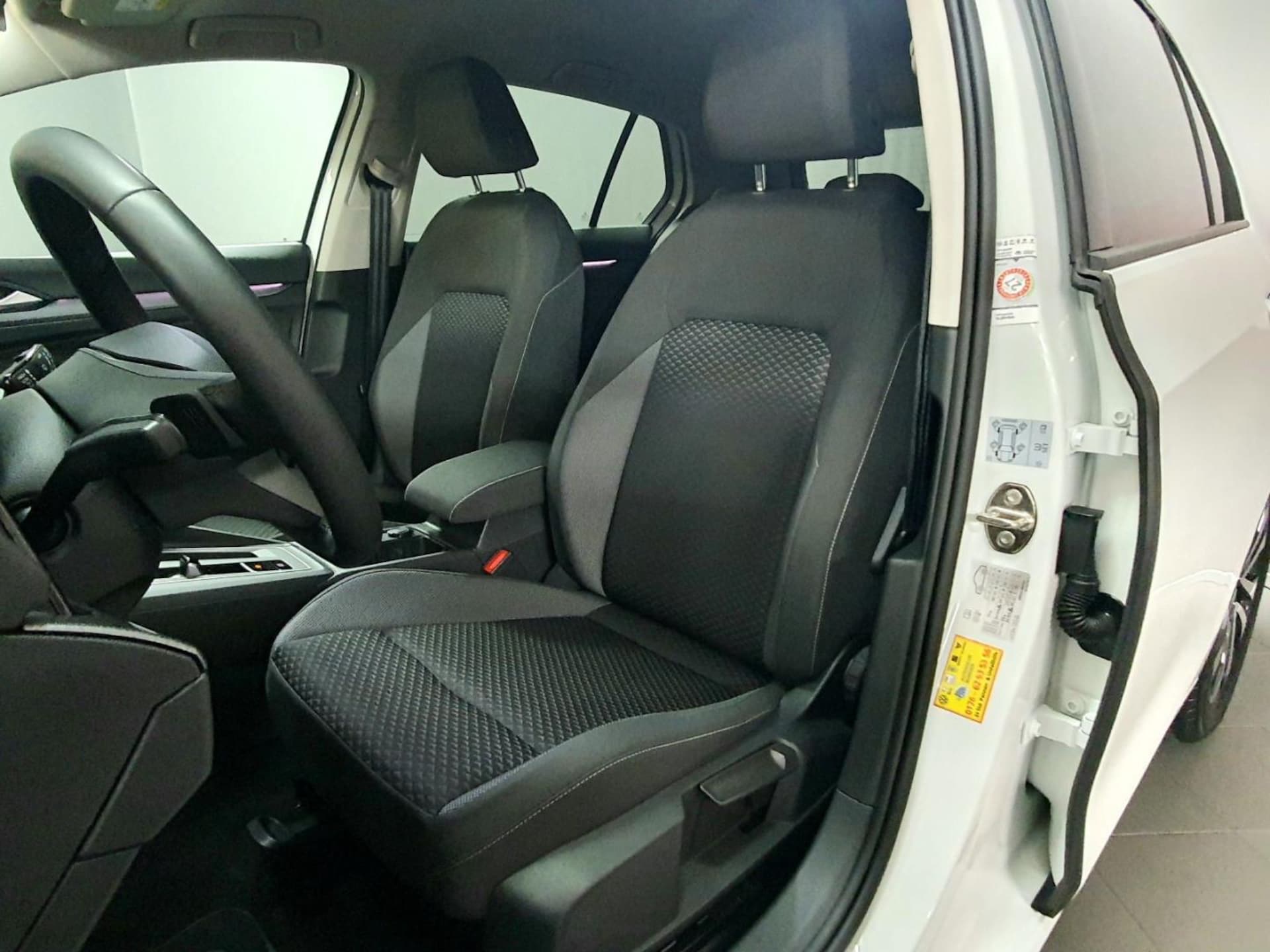Volkswagen Golf Active