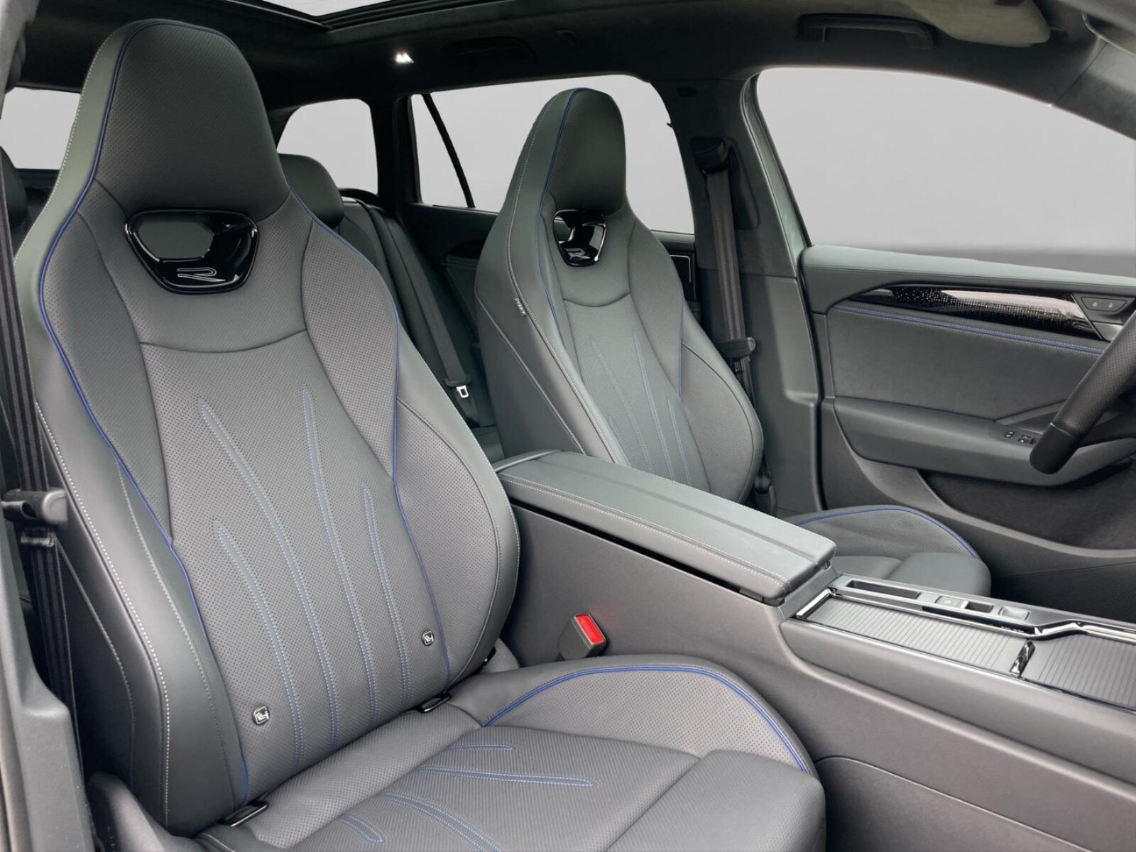 Volkswagen Passat – Bild 17