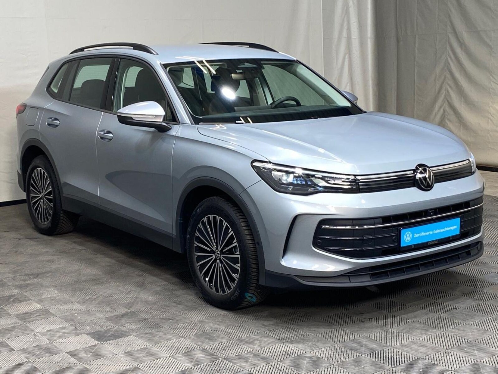Volkswagen Tiguan – Bild 24