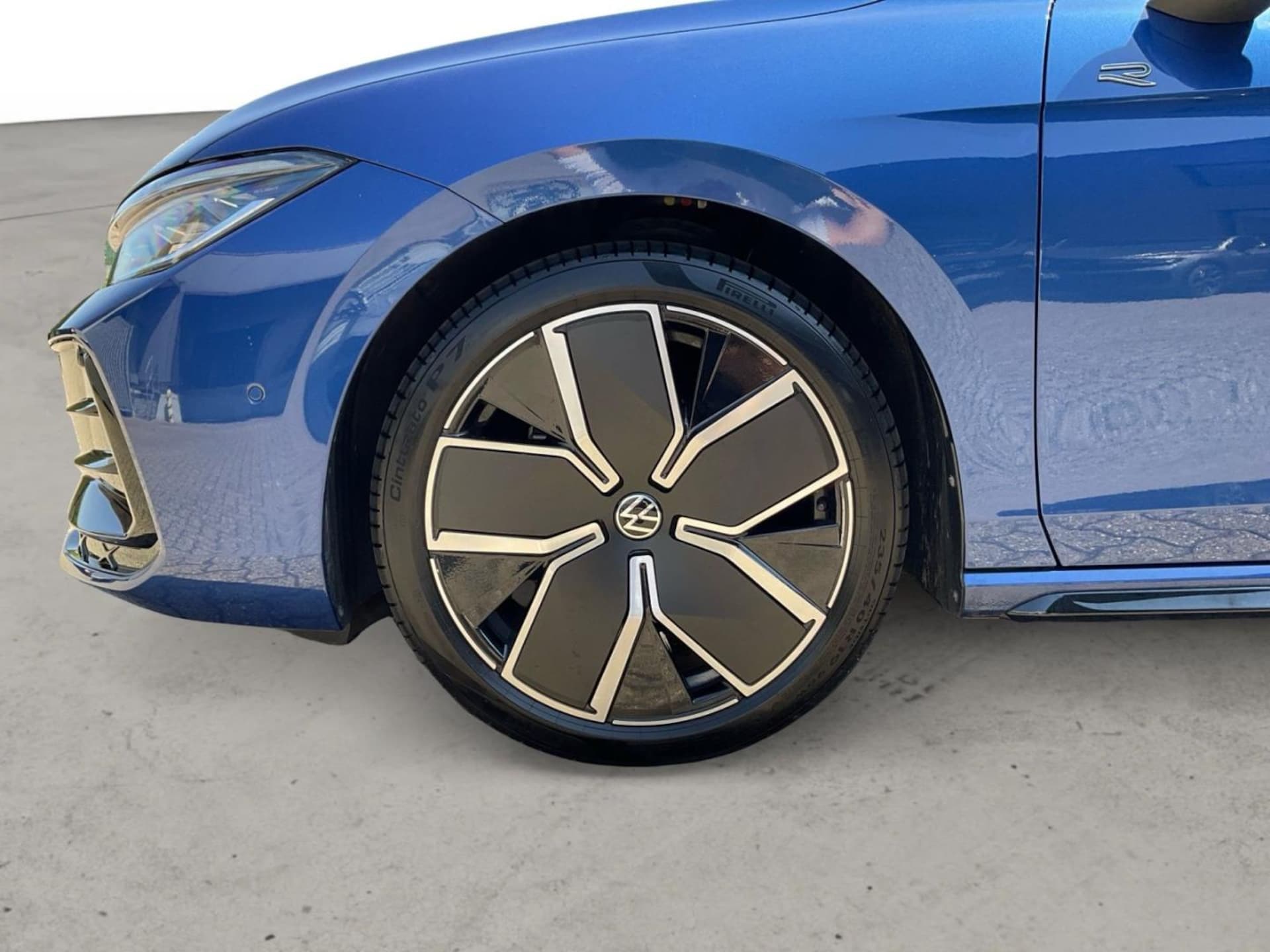 Volkswagen Passat R-Line