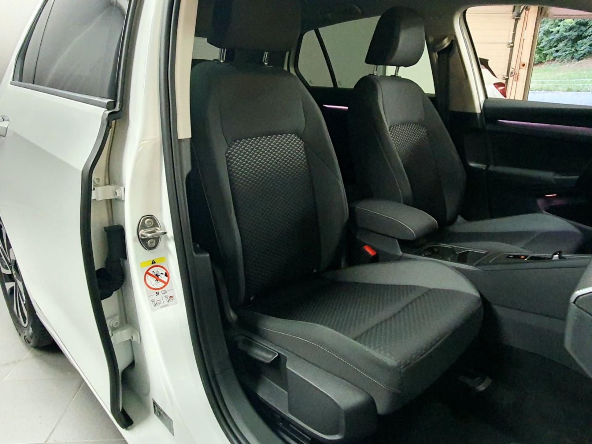 Volkswagen Golf Active