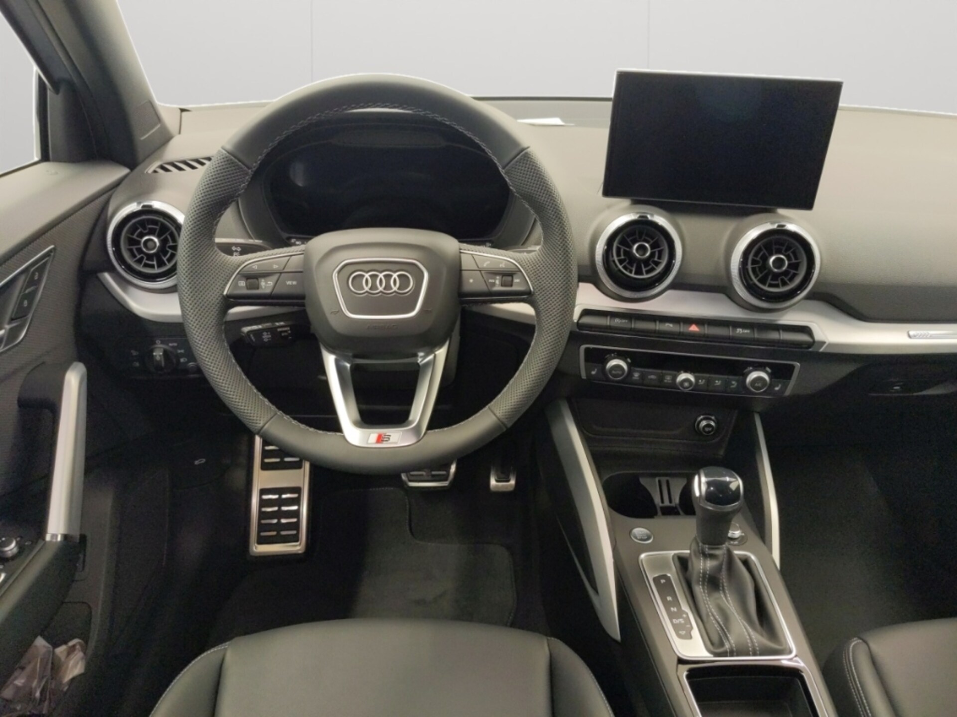 Audi Q2 S line