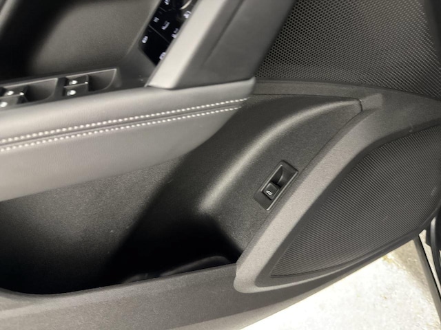 2025 Audi New Q5 Premium Plus - Photo 10