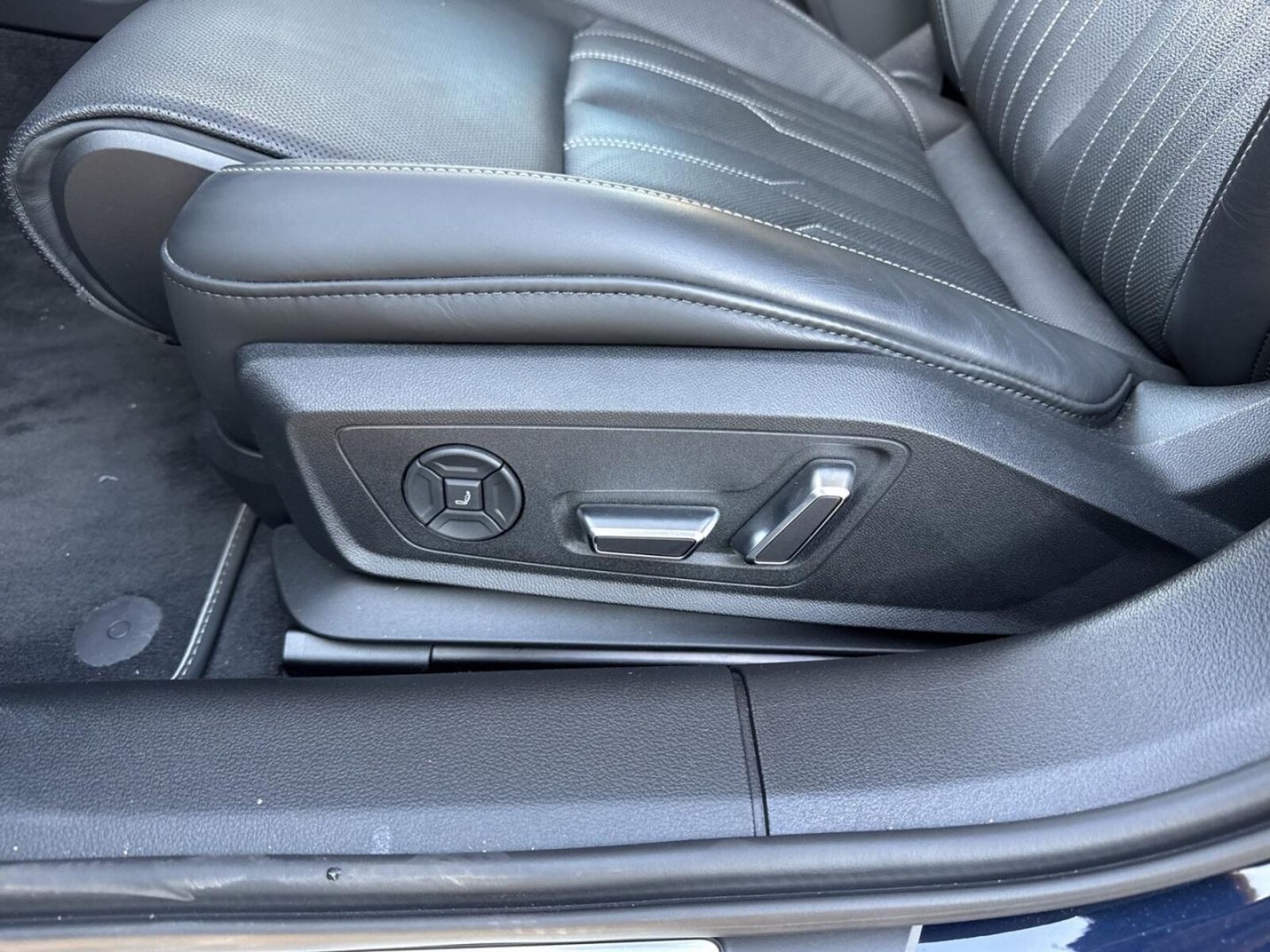 Audi S6 Avant – Bild 24