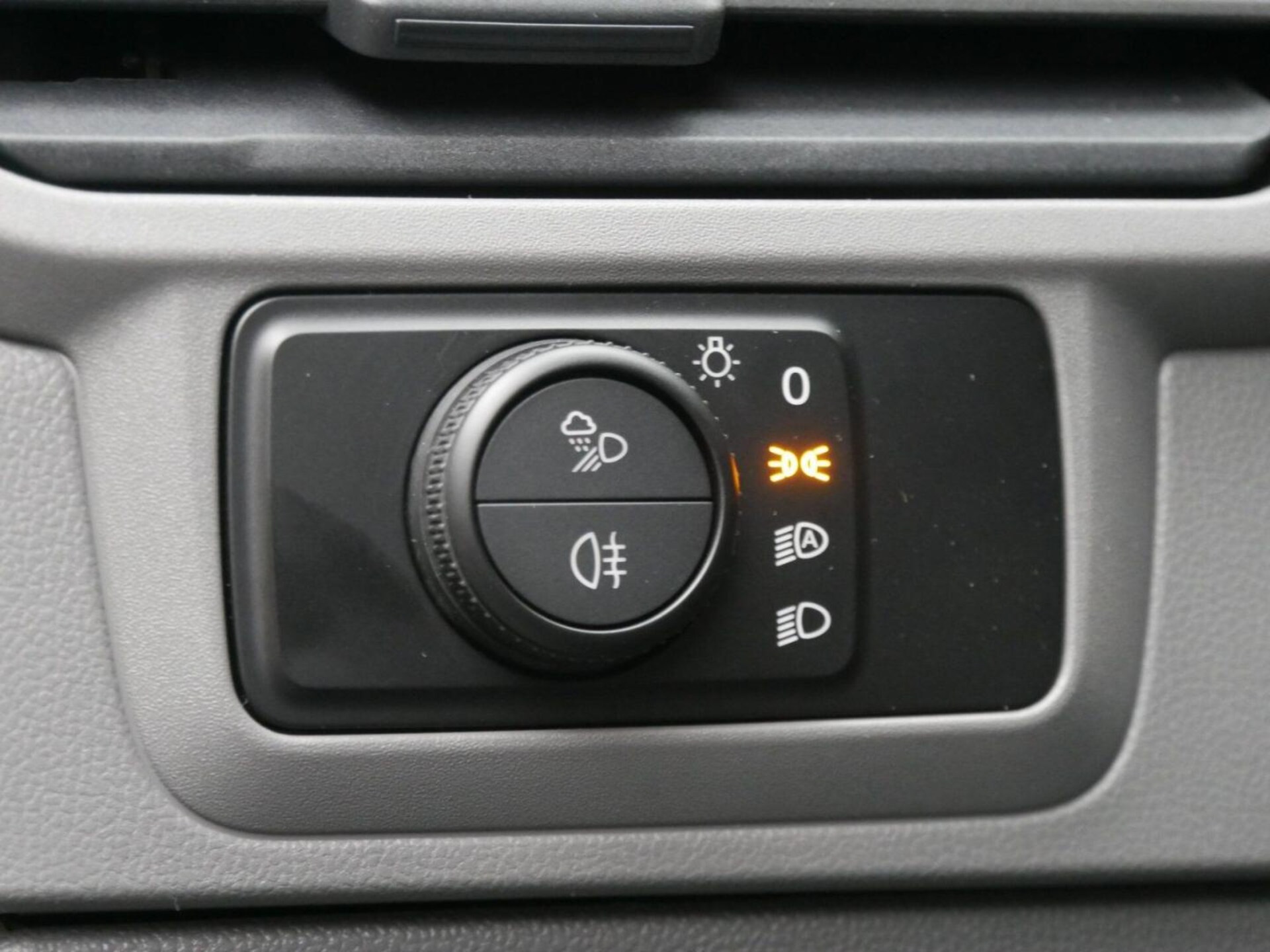 Volkswagen Transporter Kasten langer Radstand