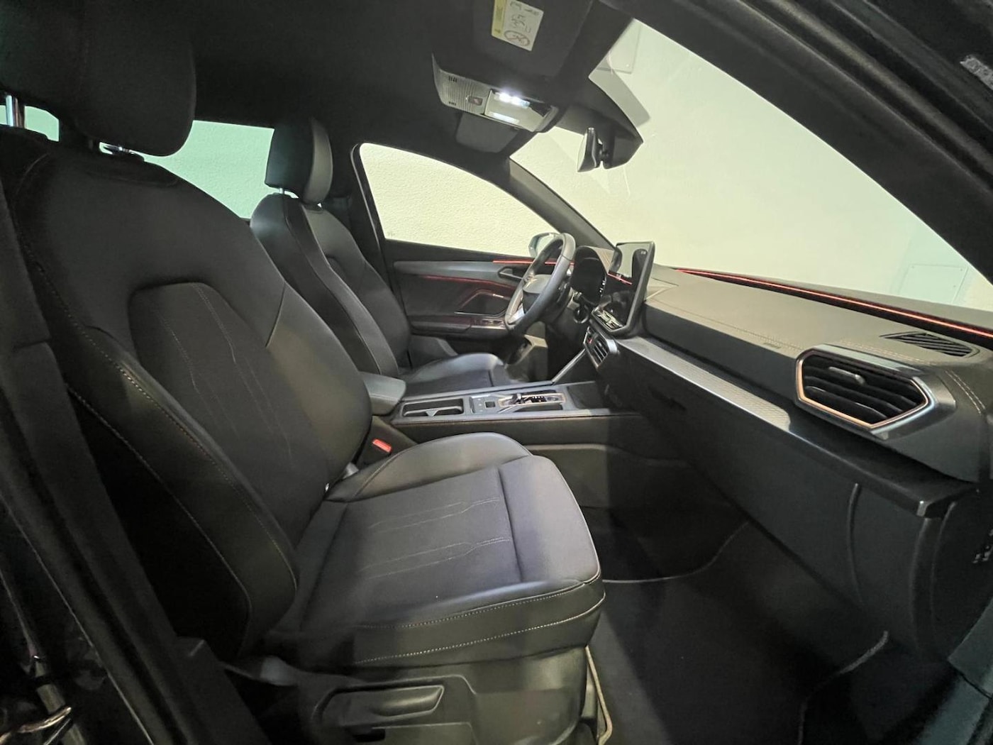 CUPRA Leon Sportstourer 1.5 eTSI DSG 110 kW (150 CV) — photo 5