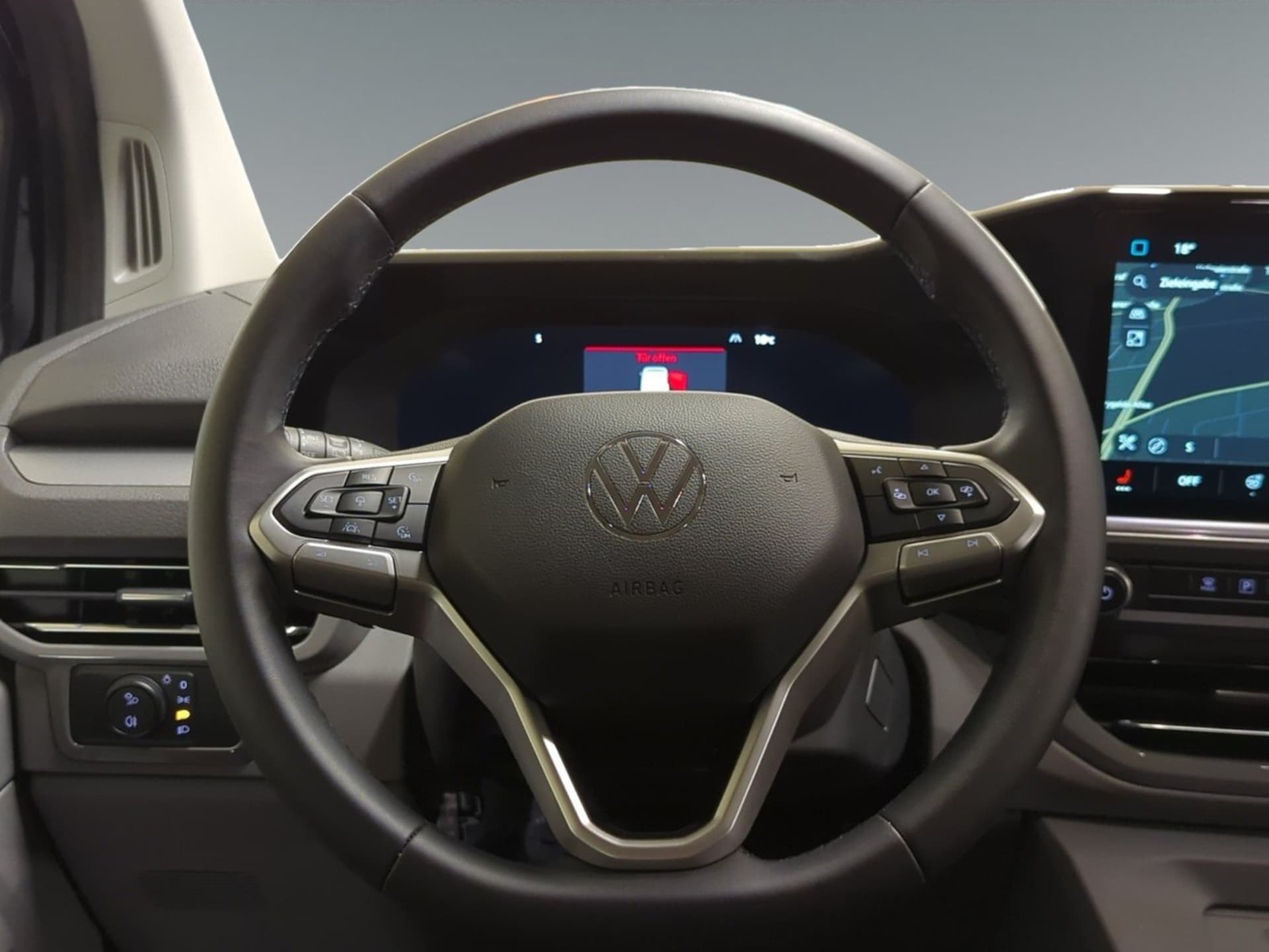 Volkswagen e-Caravelle Style