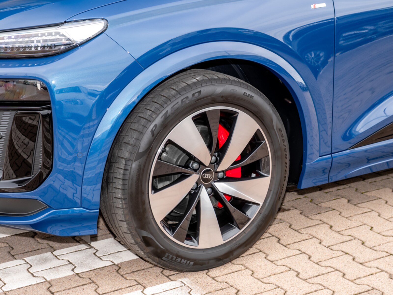 Audi Q6 e-tron – Bild 10