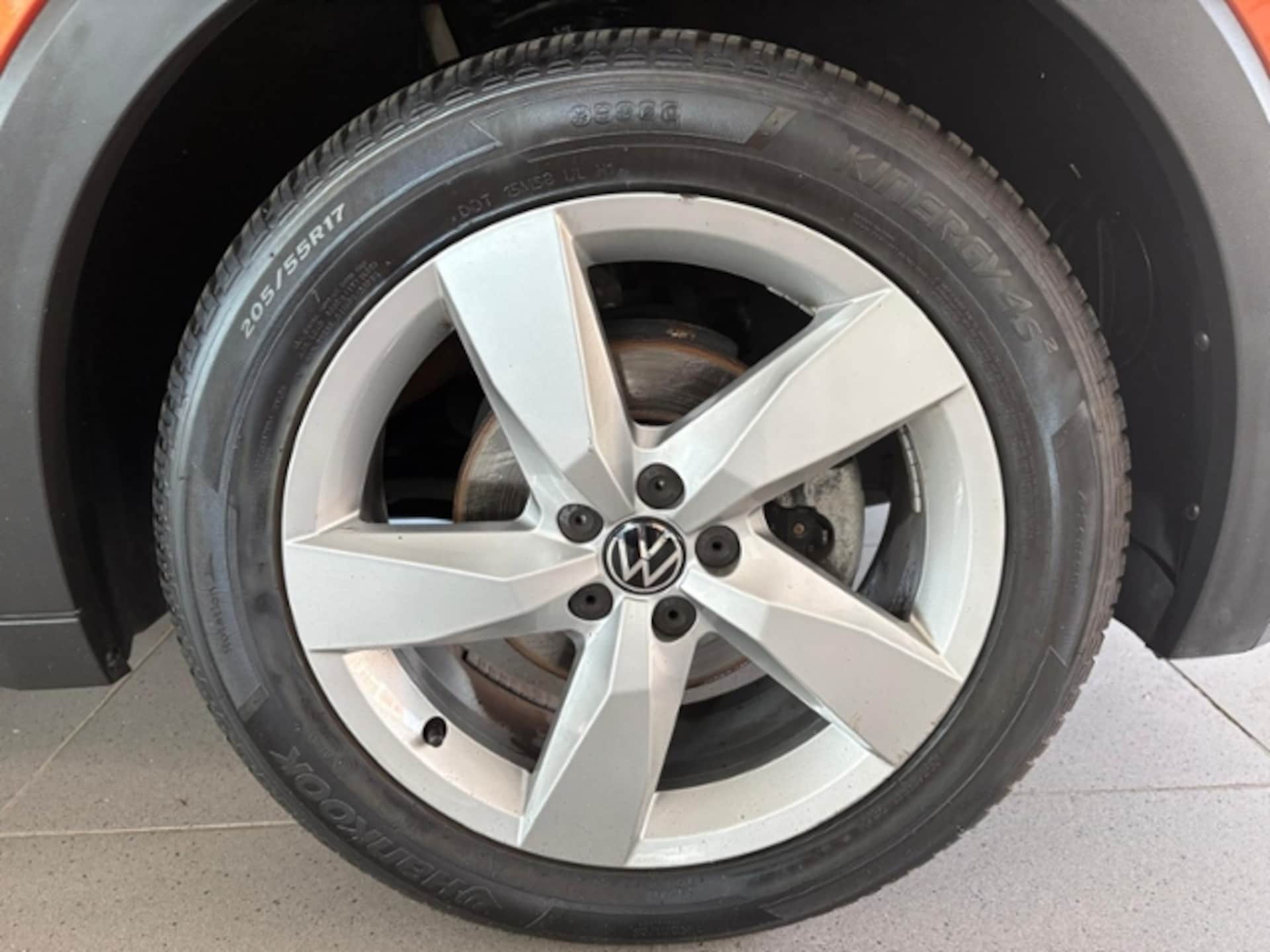 Volkswagen T-Cross Style