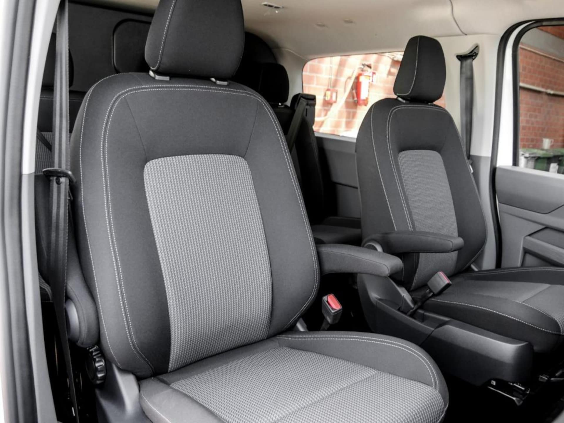 Volkswagen Transporter Kasten langer Radstand Plus