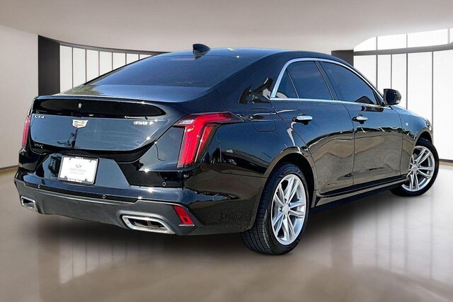 2023 Cadillac CT4