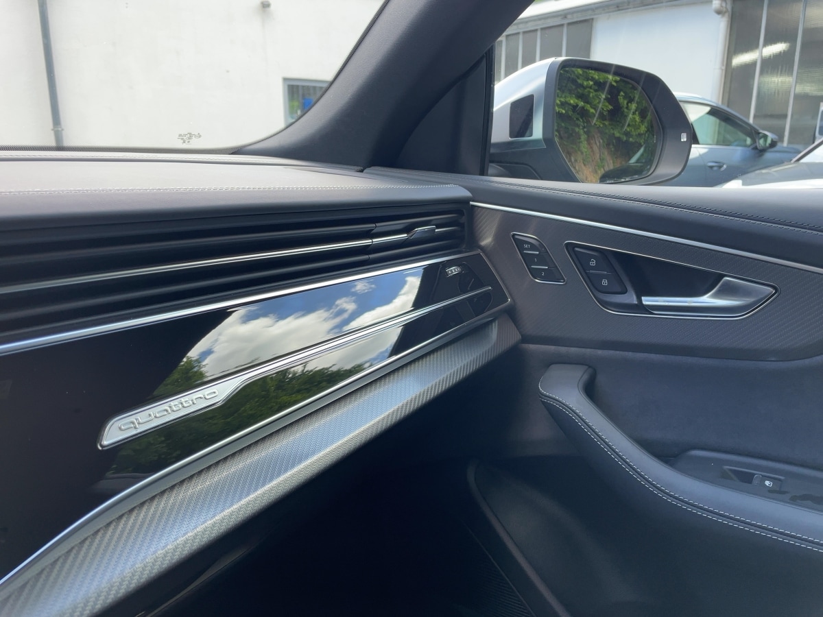 Image about Audi RS Q8 TFSI quattro tiptronic