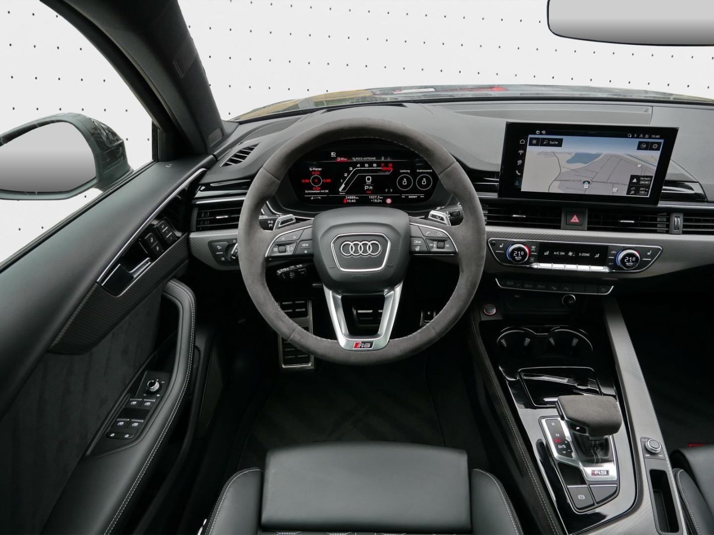 Image about Audi RS 4 Avant TFSI quattro tiptronic