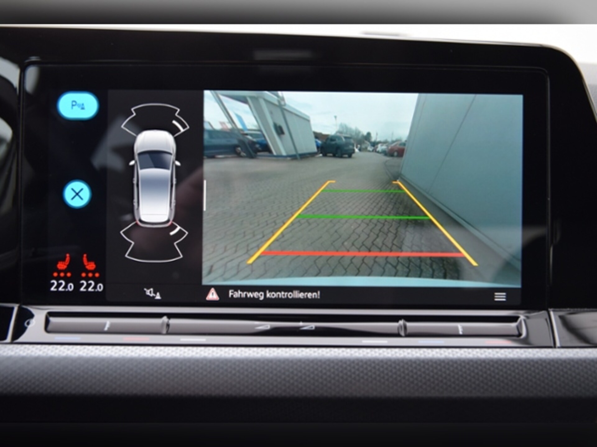 Volkswagen Golf Active