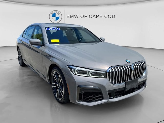 2022 BMW 750