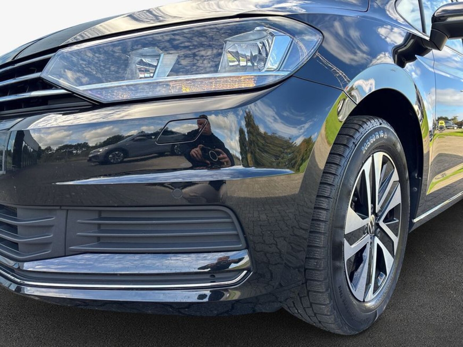 Volkswagen Touran – Bild 6