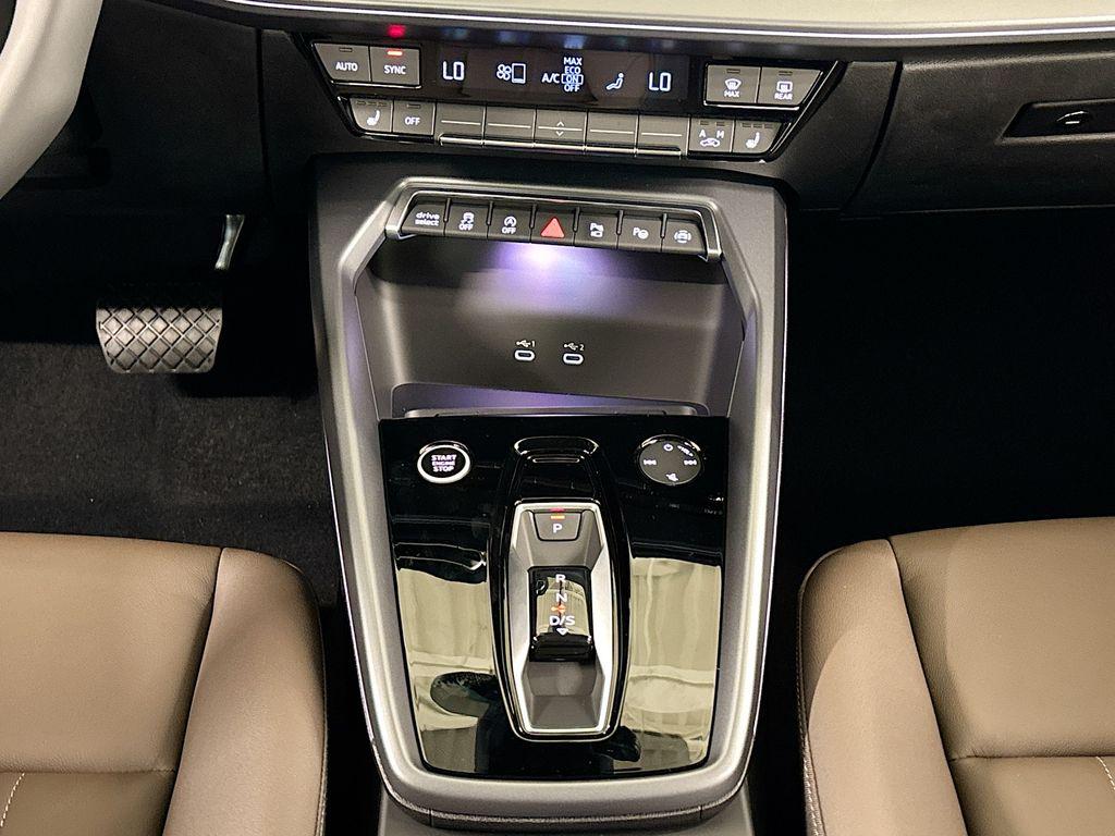 2025 Audi A3 Premium - Photo 13