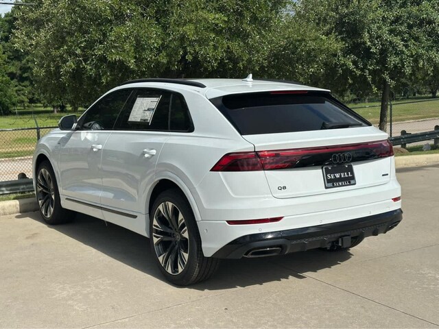 2026 Audi Q8