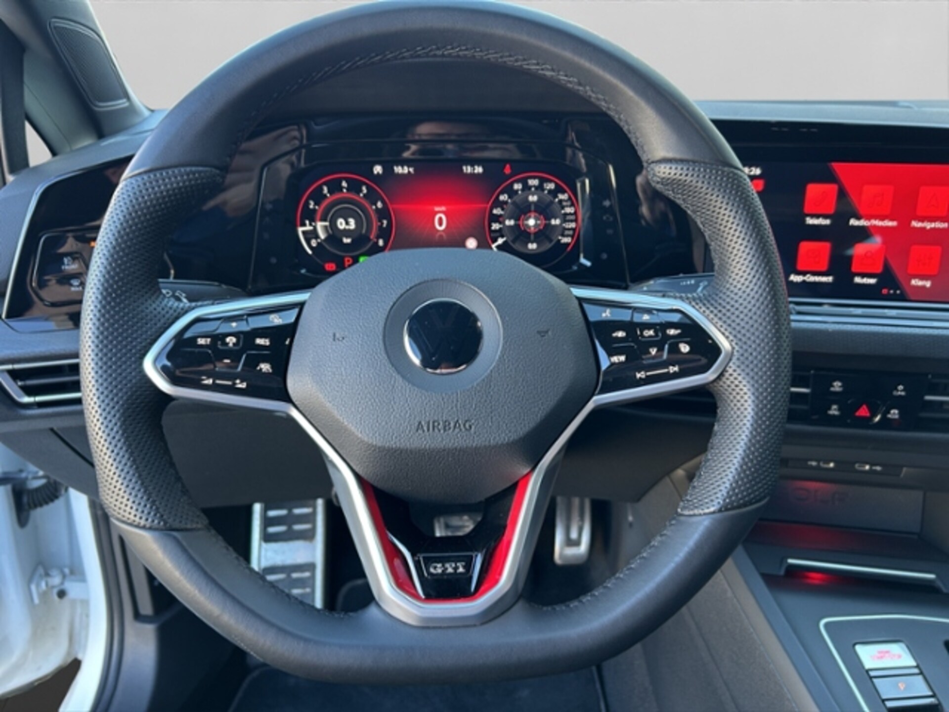 Volkswagen Golf GTI