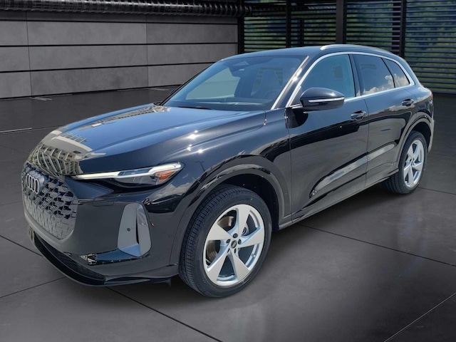 Photo of 2025 Audi Q5
