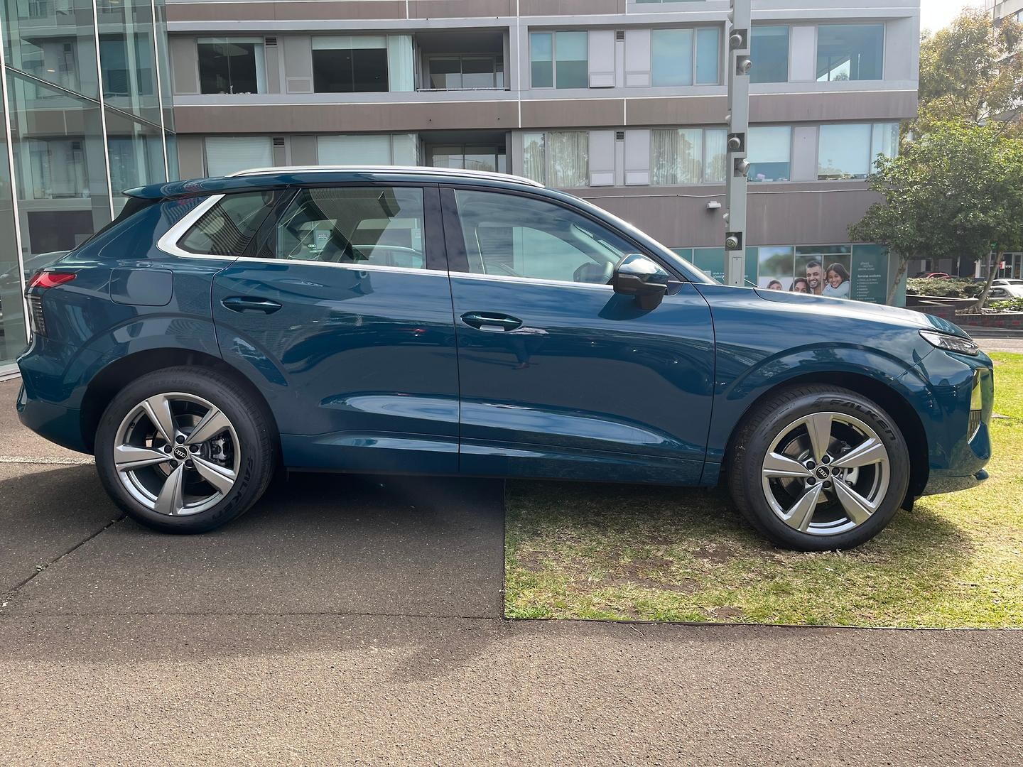 Image about Audi Q3 SUV TFSI 110 kW