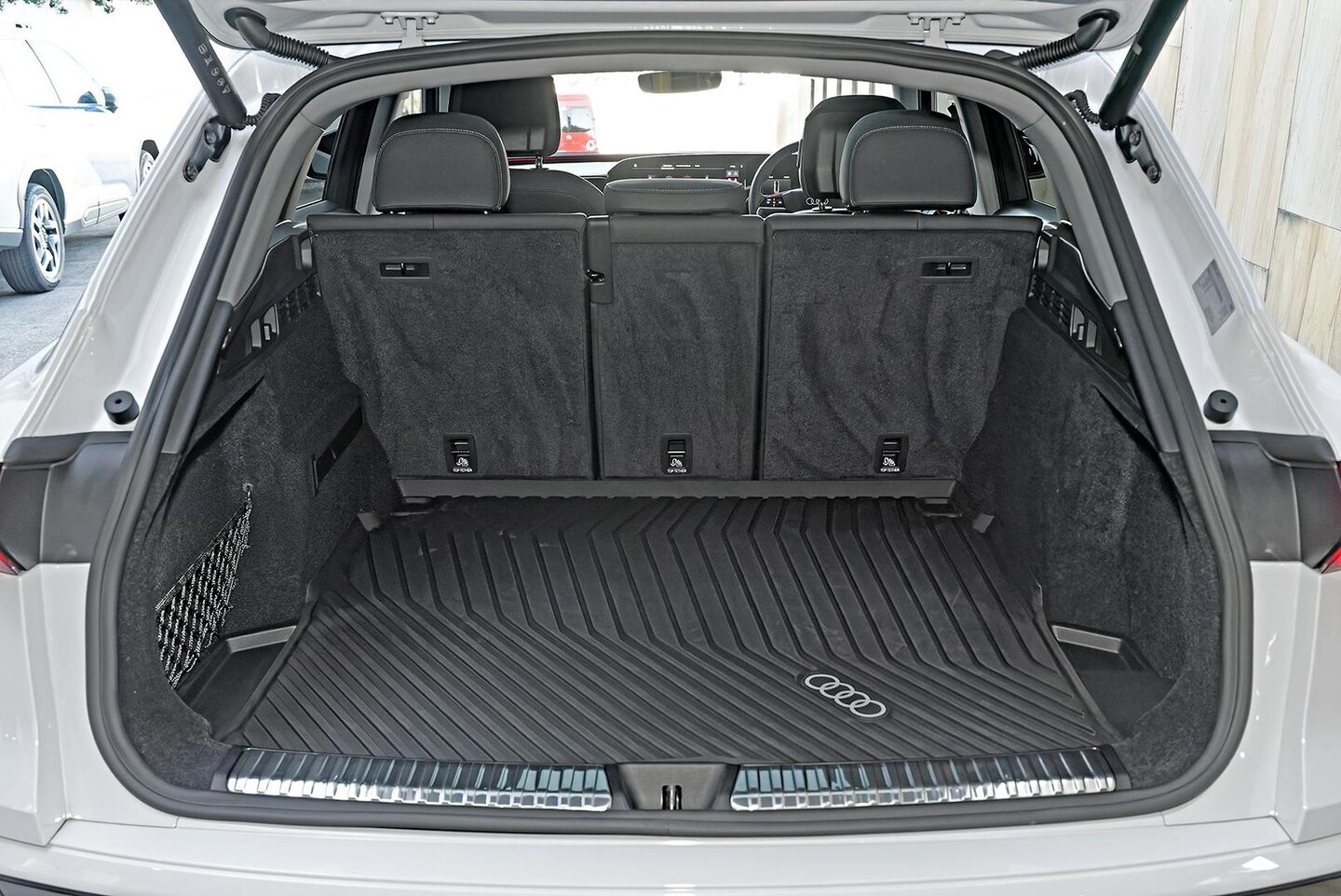 Image about Audi Q5 SUV TFSI 150 kW