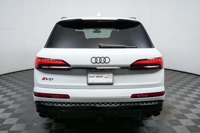 2026 Audi SQ7