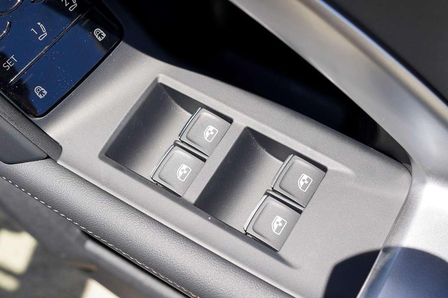 Image about Audi Q5 SUV TDI quattro 150 kW sport