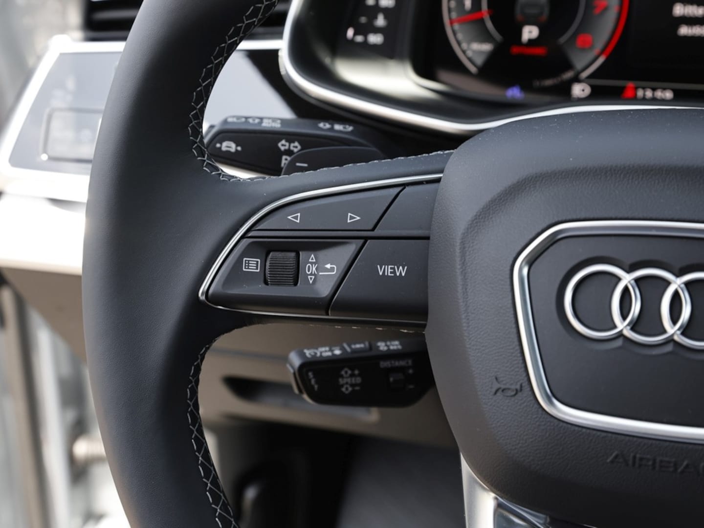 Bild über Audi Q7 SUV S line business TFSI quattro 250 kW tiptronic - für weitere Informationen kontaktieren Sie den Audi Partner
