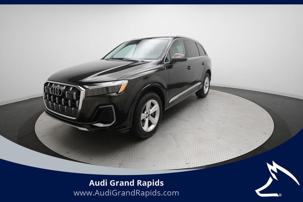 2026 Audi Q7 55 Premium quattro Tiptronic's photo
